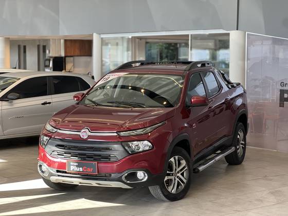 FIAT TORO 2.0 16V TURBO DIESEL FREEDOM 4WD AT9 FIAT TORO 2.0 16V TURBO DIESEL FREEDOM 4WD AT9